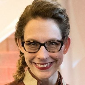 Meet your Posher, Lori